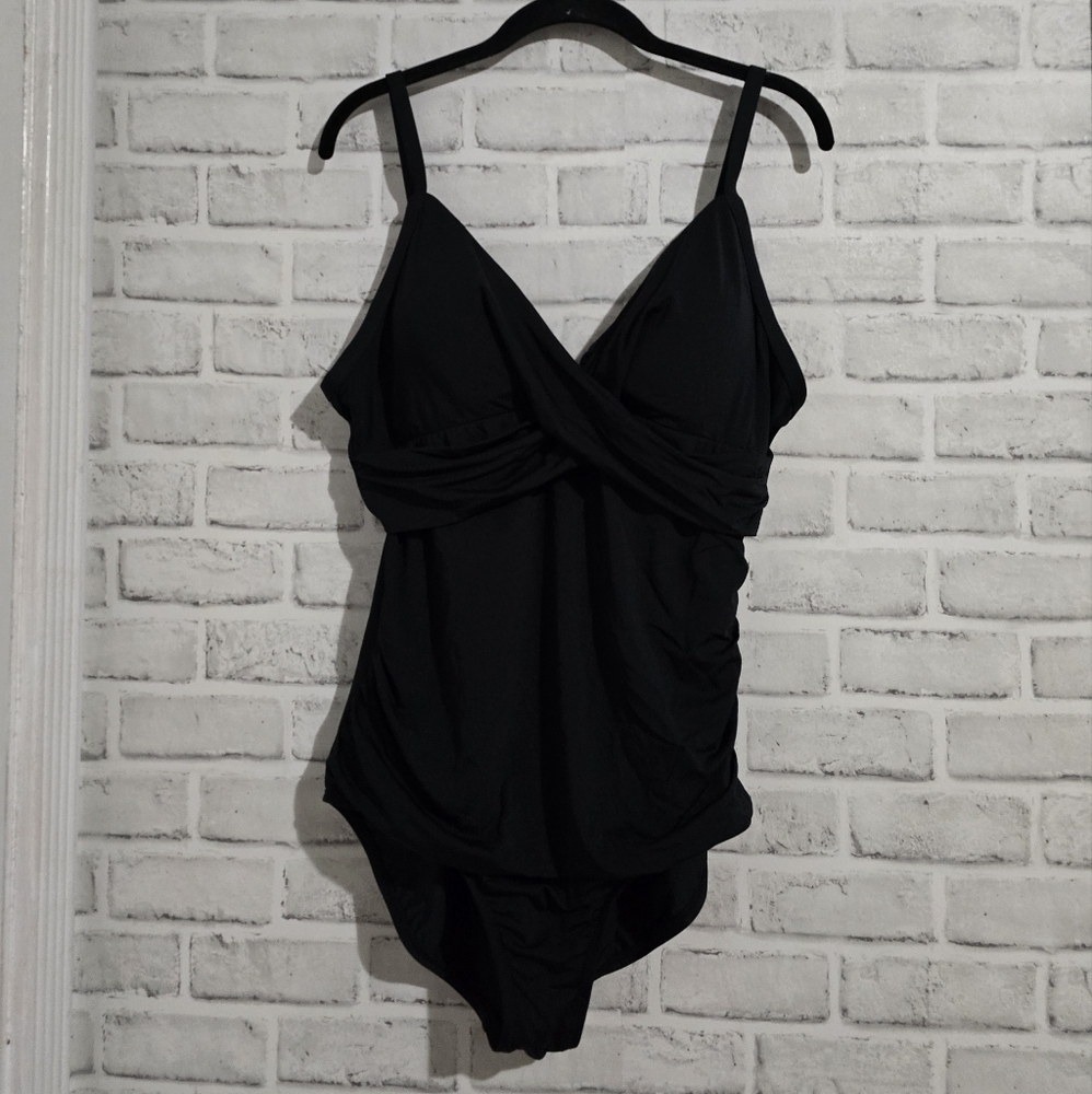 NEW Jantzen One Piece Swimsuit Black size 16 - Picture 2 of 7